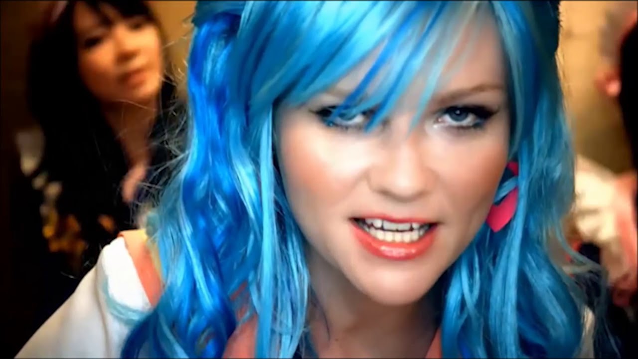 Video of the Day: Kirsten Dunst Sings “Turning Japanese”