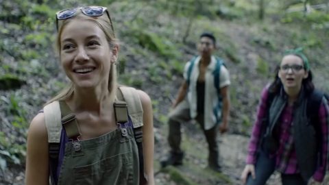 Charlotte Vega as Jen in Wrong Turn