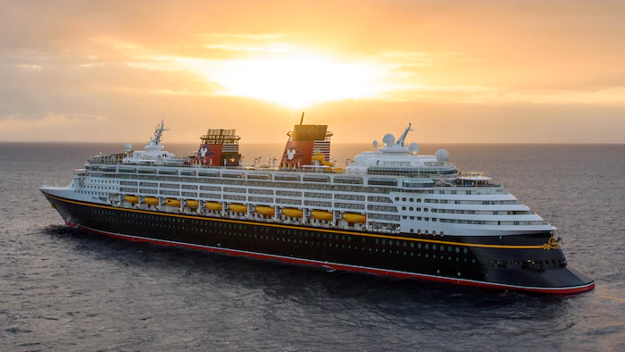 Cinematic Dining Adventure on the High Seas: Disney Wish’s ‘Quantum Encounter’