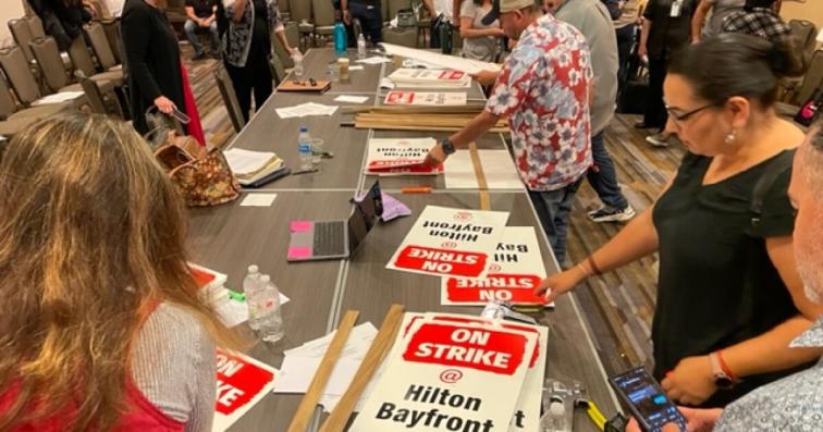 Hilton Bayfront Hotel Workers Strike for New Deal on Eve of San Diego Comic-Con