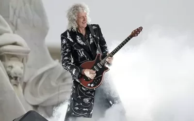 Three Cheers for Sir Brian May!!
