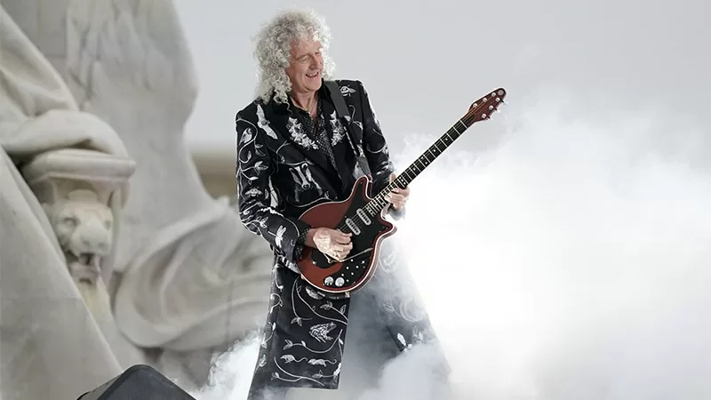 Three Cheers for Sir Brian May!!