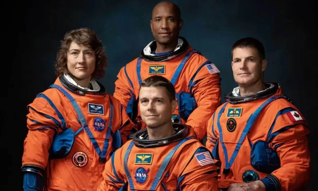 NASA Announces Lunar Orbit Crew for Artemis II