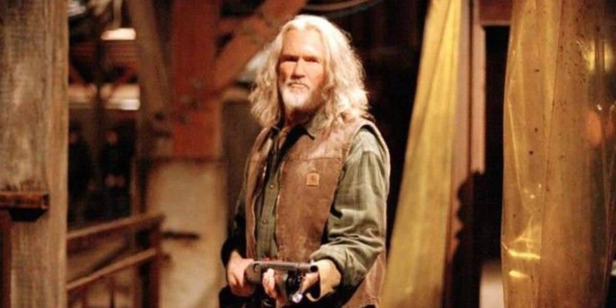Actor, Country Music Legend Kris Kristofferson Dead at 88