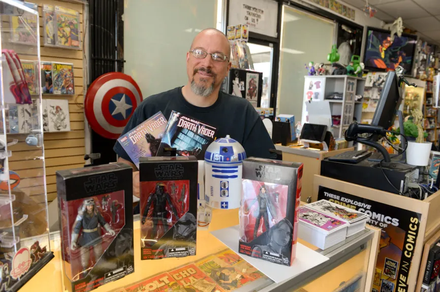 Warren Jaycox, Founder and Owner of Galaxy of Comics, Dies in Freak Accident