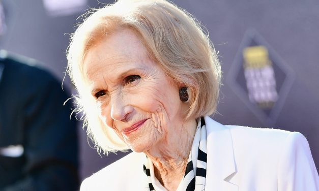 Eva Marie Saint, Dead at 102